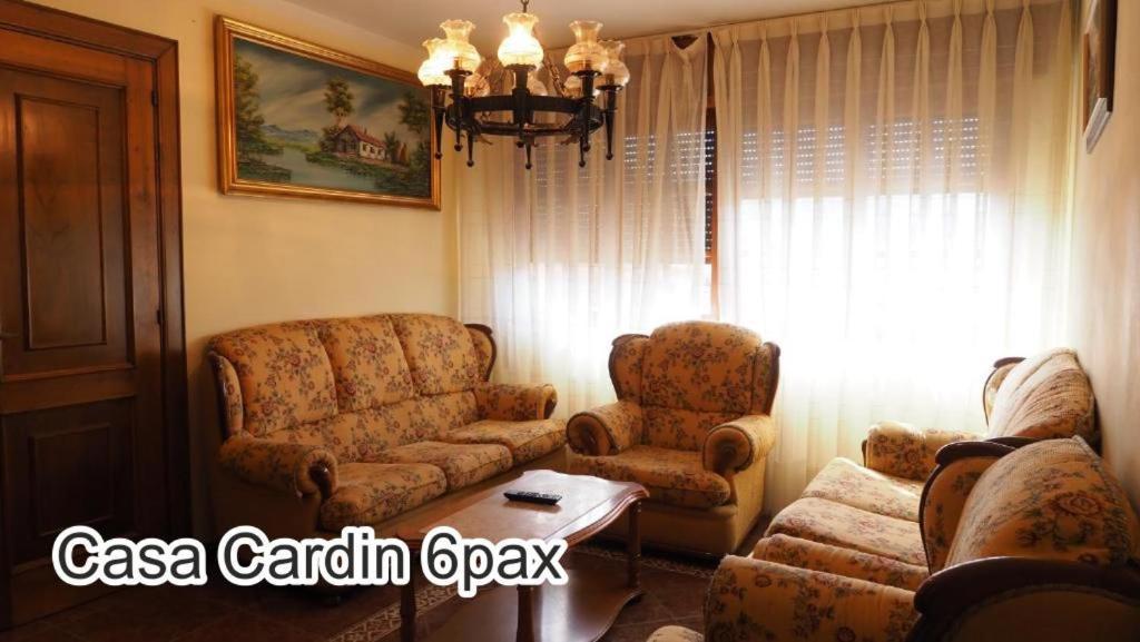 Casa Cardin Lägenhet Onís Exteriör bild
