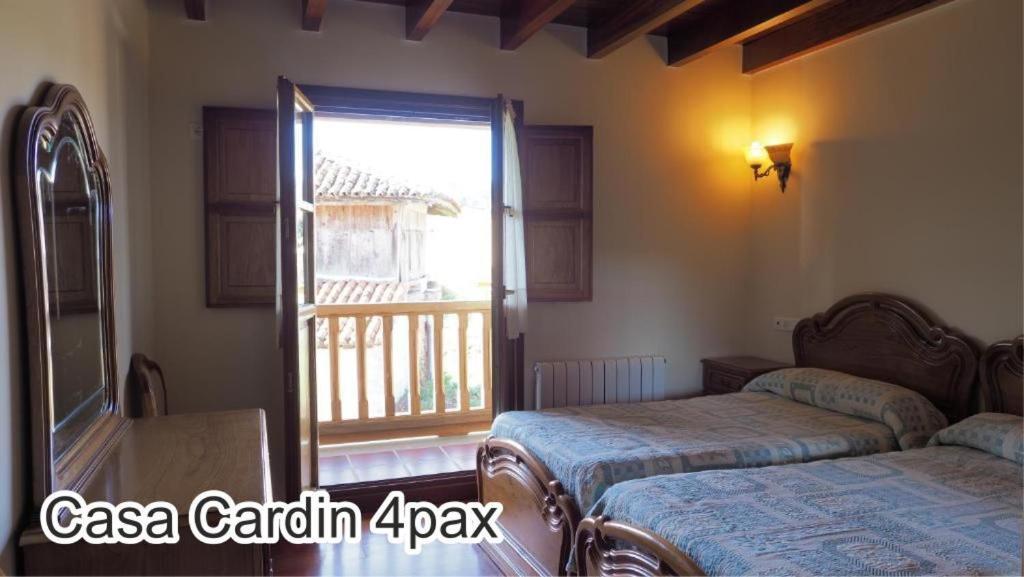 Casa Cardin Lägenhet Onís Exteriör bild