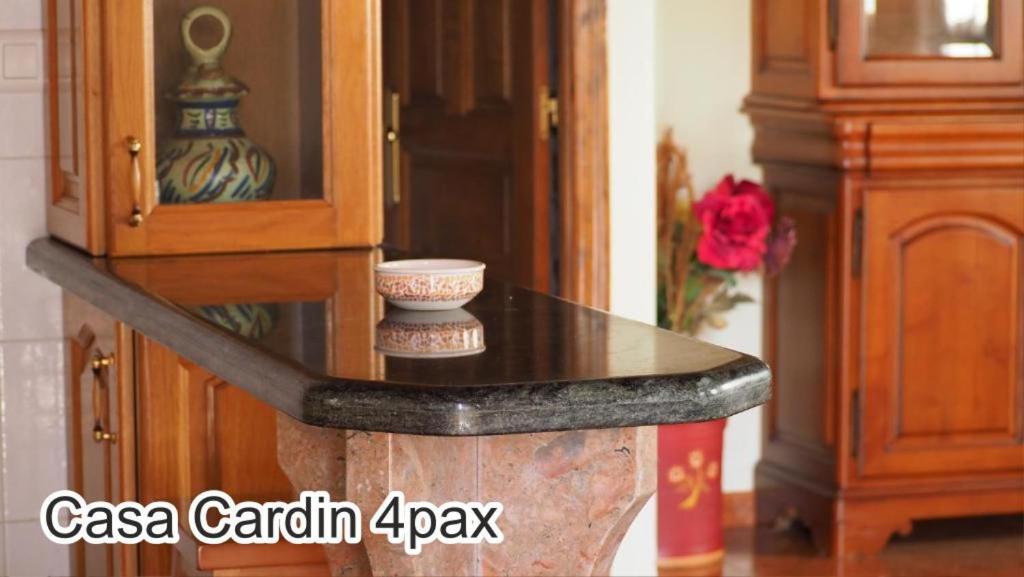 Casa Cardin Lägenhet Onís Exteriör bild
