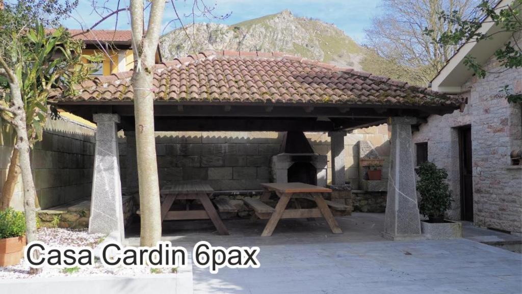 Casa Cardin Lägenhet Onís Exteriör bild